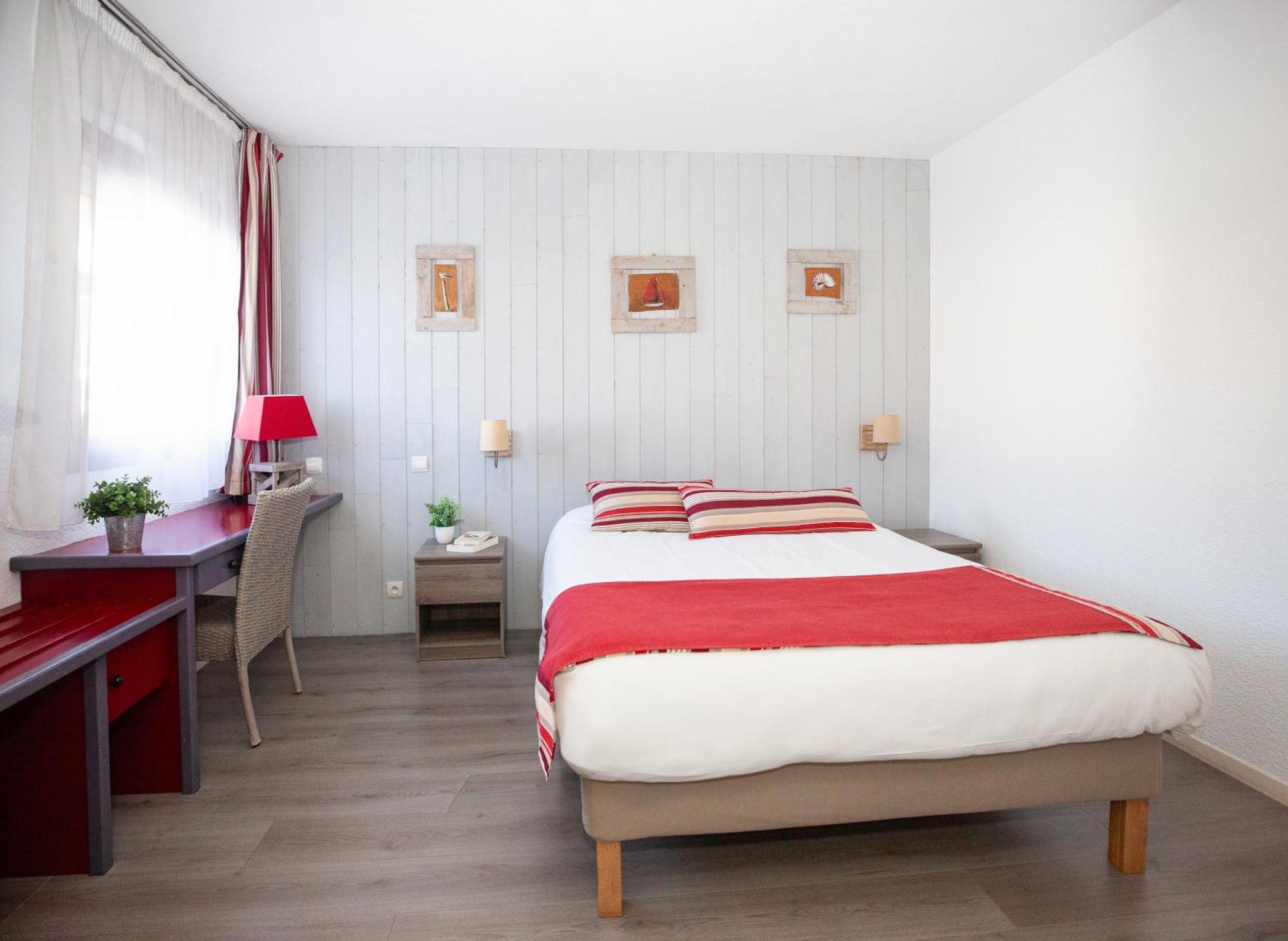 Hotel Atlantide Biscarrosse Eksteriør billede