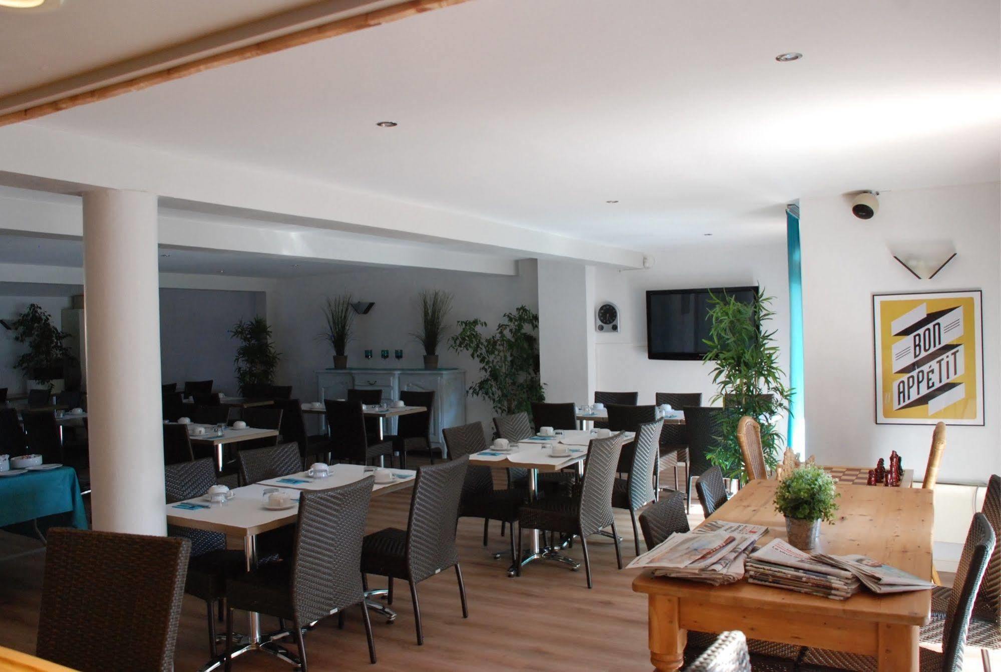 Hotel Atlantide Biscarrosse Eksteriør billede